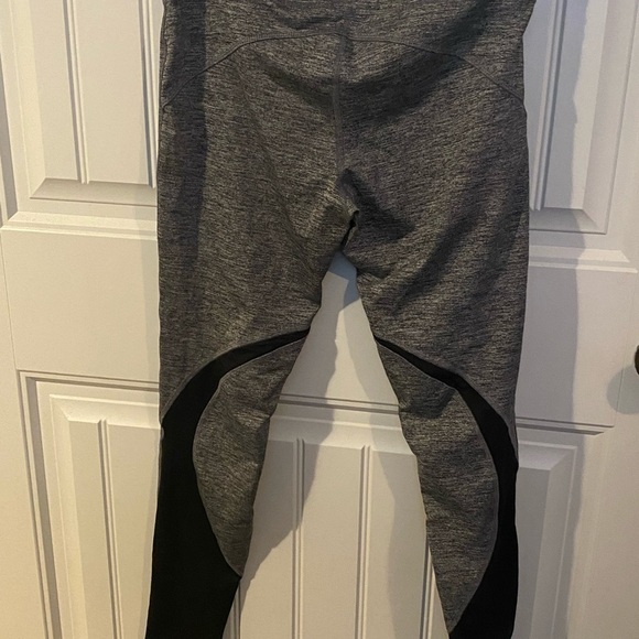 Forever 21 Gray and Black Workout Leggings - Picture 3 of 4